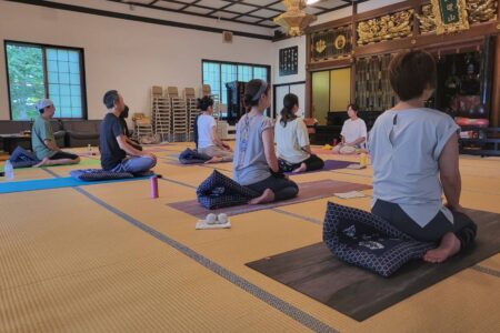 お寺でヨガ 安立寺で特別なひとときを🧘‍♀️🌿